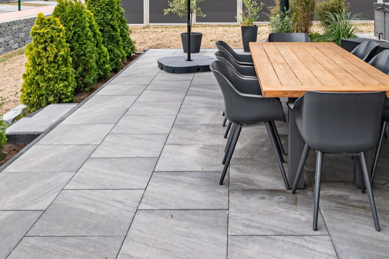 FCN Living Moments Hellgrau Meliert Terrassenplatte